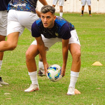 • Jugador de fútbol ⚽️                    • San Luis 📍