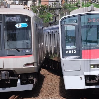 鉄道旅や歴史観光などが好きな人。(あとは生粋のラバーキーホルダー好き)
鉄道写真の他に、風景写真も撮っています。

フォロバは、基本鉄オタの人のみ行います。エロ垢は受け付けません。
写真や動画などの無断転載厳禁