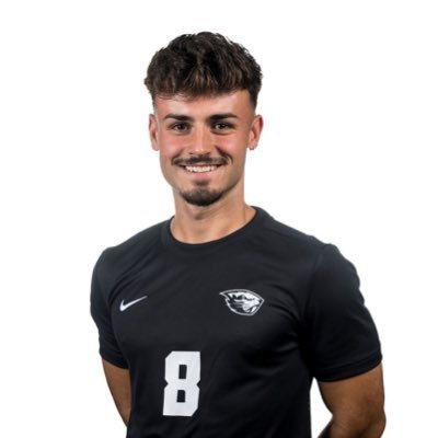 jr_piti's profile picture. @beavermsoccer