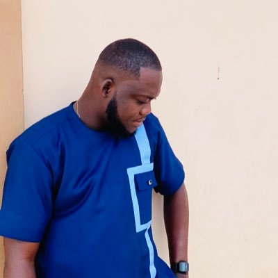 God First//Pentecost// May Born//King of Saturdae🤵 Ghanaian//Barcelona Fun Student//@IPMC SC/️:asaprock66 @102.5yfm @purefm95.7 Call 0548876369