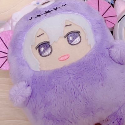 20↑社会人 アカウント作りたて取引初心者なのでお手柔らかにお願いいたします🥲🙏 プロカ等、時間がある時に作っていきます…💦 お取引全て郵送にてお願いいたします。 本垢 ▶︎ 【@kyon9939】