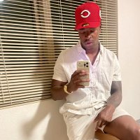 DJ (@papi_rvz) 's Twitter Profile