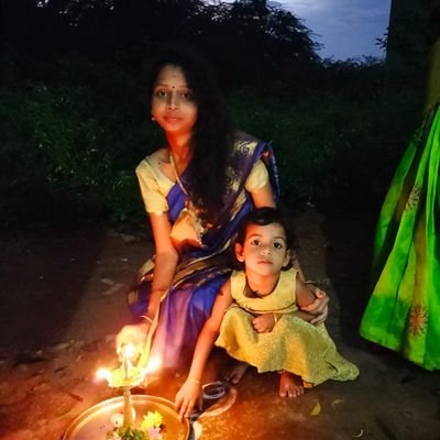 mallikaselvam14's profile picture. 