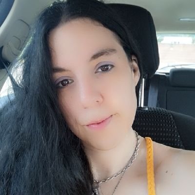 @Twitch Streamer | Content Creator 
🔴 https://t.co/xSuaDy1t0d 😉
https://t.co/a87jimRL8a
💌 Business enquiries: minifoxychicky@live.co.uk