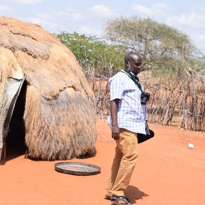 Am an award winning journalist based in northern Kenya region that borders Somalia and Ethiopia and have 10 years work experience.