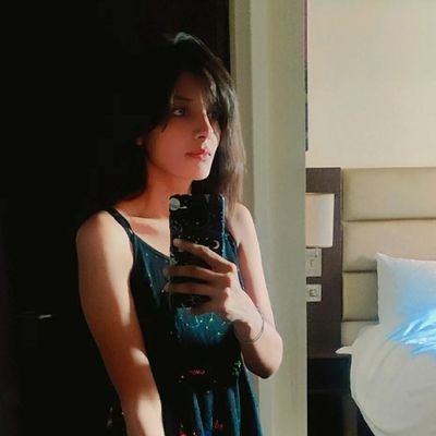 ZilShah96's profile picture. she/her