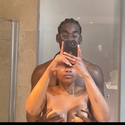 posting the best leaked content 💦🌹 follow me for more 🔞