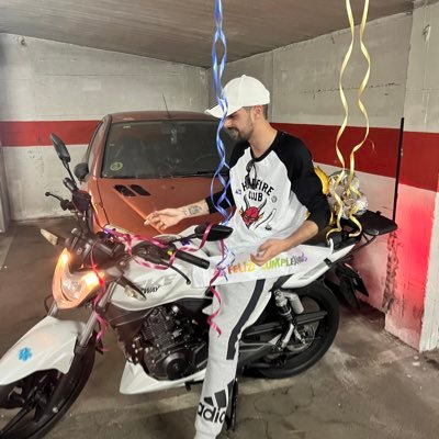 alvaro_vr24's profile picture. Graphic Designer // CXXIV❤️ Madriz // Alacant☘️