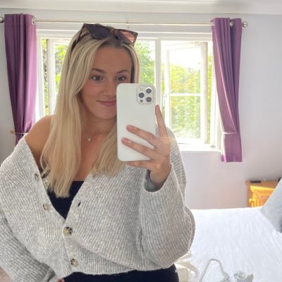 ccaytonsmith's profile picture. 3rd Year Apprentice Radiographer ☢️