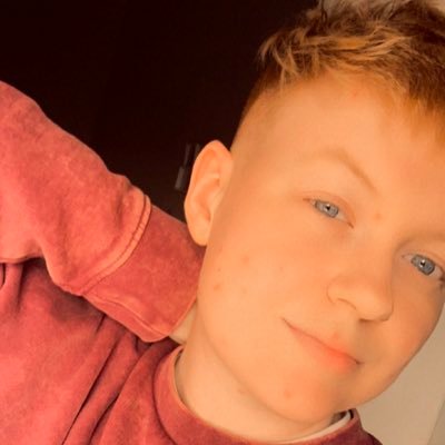 Jamesy892's profile picture. 23 y/o Irish man I love video games, tv shows, and chilling with my doggos :D Shubble Twitch Mod 💕