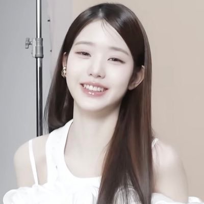 leisrkive's profile picture. 