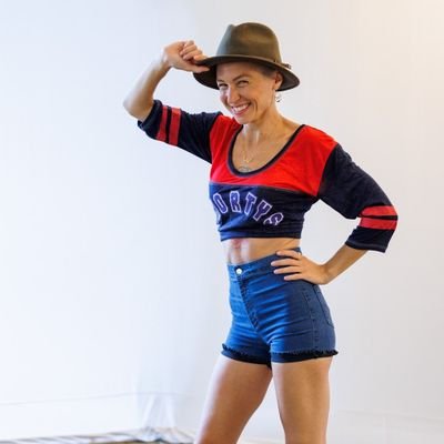 Saelvi1's profile picture. Earper love

 #WelcomeHomeWynonna 
🦋🦋