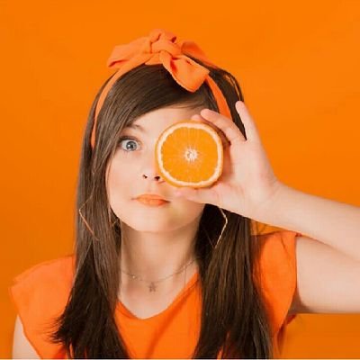 تجدبنـي الرقة في تفاصيل الورد🧡🌻