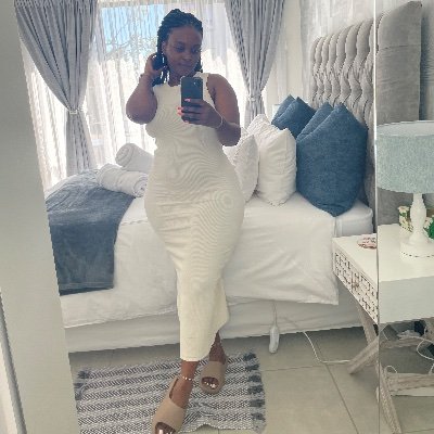 Lwethu_Xhoma's profile picture. A mess of gorgeous chaos💫. A free spirit🦋. Masterpiece in progress🍃