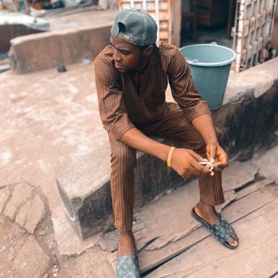 Dolapo23364324's profile picture. Fashion designer