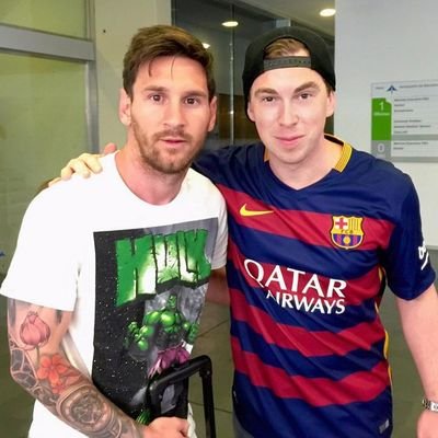 Culé 💙❤️ Seguidor de la Premier League ⚽🏴 y la NBA 🏀🇺🇲 También UE Sant Andreu 🟡🔴 y CF Montañesa 🟡⚫ MM93 🏍️ Pastis & Buenri 🎧🤟