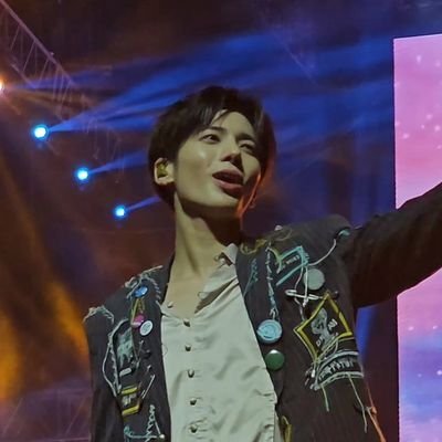 08/19 | fond of TAEHYUN | met @TXT_members — a:sm in bulacan 🩷💚 8.13.23 | fan account