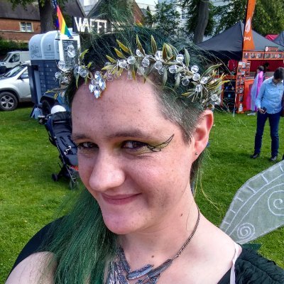 Level Designer II @ Playground Games (Fable). Trans-fem, She/Her, They/Them 🏳️‍🌈🏳️‍⚧️ Secretly a deer 🦌 Established goth. Welsh. Mum. Opinions are my own.