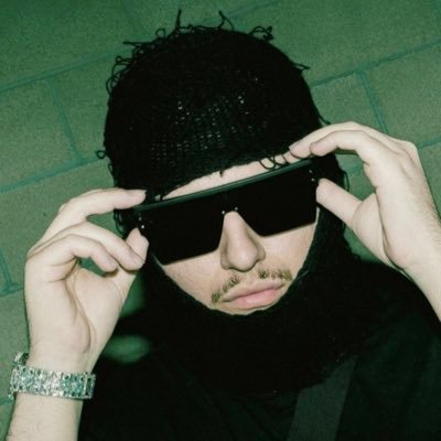 teji987's profile picture. Main acc @teji1901