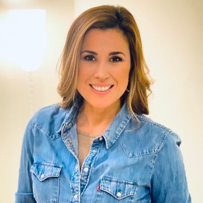 Founder and CEO of @sportsavoir
Portuguese Journalist based in Milan;
Working for @SICNoticias @raisport @RSIonline
Mum and Wife;
Instagram: @claubgarcia