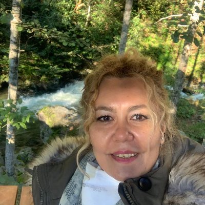 ElfKskn1's profile picture. Uludağ Üni.Lisans İngilizce Öğretmenliği 
Bülent Ecevit Ü. Yüksek Lisans  Eğitim Programları
Atatürk Üni Emlak Danışmanlığı