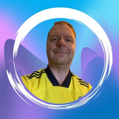 Synthfan's profile picture. Lagerarbetande, handbollsintresserad, hobbyDJ från småländska Anderstorp.