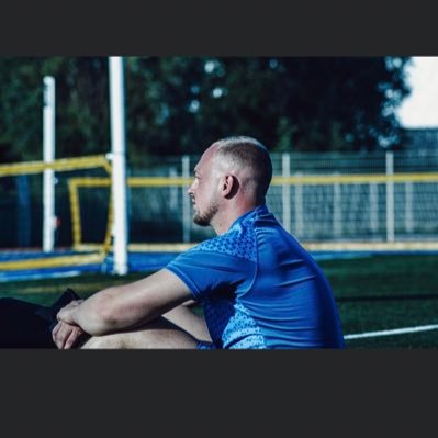 Tlz_Vv's profile picture. 