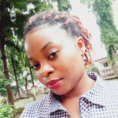 josephineaveve1's profile picture. A girl with zero worries 🥰❤️