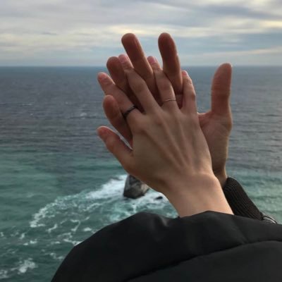 fatom6arq's profile picture. للإختفاء كثيراً وللهبد احياناً