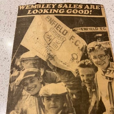 Fan of Enfield Town FC, Marillion, Fish. FPL addict (Best finish- 2,802. All Time Rank 2490.) 193 grounds visited, 90 Enfield shirts in my collection