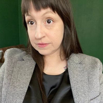Human Resources - aPHR; BS in Physics & Math - UNT 2018; MBA in Org Behavior & HR - UNT ~2025; Watercolor mixed media; Instagram: @daisyflat