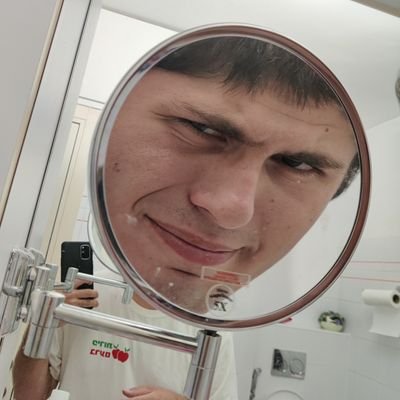 ShacharDeckel's profile picture. 