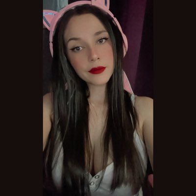🇲🇽Disfruto jugar PokémonGo |TL 50|TeamValor🔴|AleNC22| https://t.co/qjaMopTgfP | https://t.co/EvlVH69K8g |Twitch Affiliate #girlsthatpvp