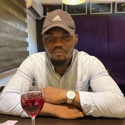 __DEJiii's profile picture. omoo