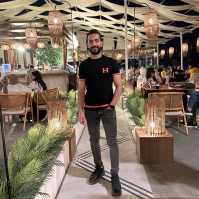 سلاما علي من اتخذ الاهلي وطنا له وان الانسان لوطنه شديد الانتماء🦅🦅❤❤