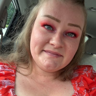 Bird Nerd | Amateur Photographer | Avid Podcast Listener * acct owner of @birderino603 but was locked out* @backyardbirder_603 on Instagram Studio Ghibli fan