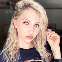 Dorothy (@d_crow43) 's Twitter Profile