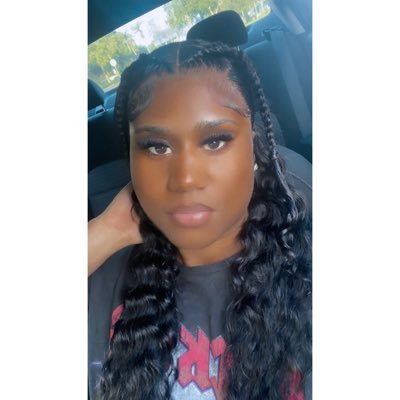 aliving_legendx's profile picture. Believe what you wanna believe, what's there to discuss?