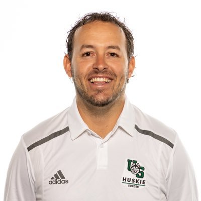 l 🇨🇦🇲🇽l HC @huskiewsoc l Former @tigresfemenil AC- Liga MX | 🇲🇽 A License | 🇨🇦 B License