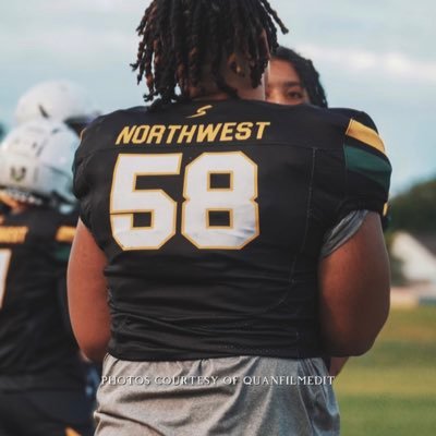 jamestownsennd's profile picture. C/O’24🎓⭐️DL #58 Height:5’11 Weight : 265 Northwest Highschool /Student athlete📚Motivation..GPA:3.2email:townsendjames655@gmail.com Number :9312172438