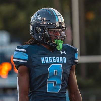 #9 / Class of 2024 / RB & Slot WR / Hoggard Football / NCAA ID#2211724008