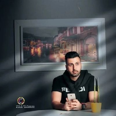 کارشناس تشخیص رنگ و مکانیکی ماشین صفر تا صد همراه با چهار مدرک کارشناسی و کاملا تضمینی