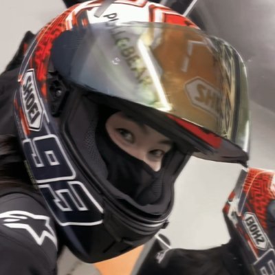 cr7878520's profile picture. バイクに乗るのは楽しいです。楽しいです。
バイクが好きです。生活を熱愛する