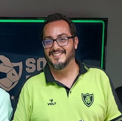 Podcast que narra as memórias do América FC, o Coelhão, clube de futebol da cidade de Belo Horizonte/MG * Colaborador do Acervo do Coelho e do Canto do Coelho