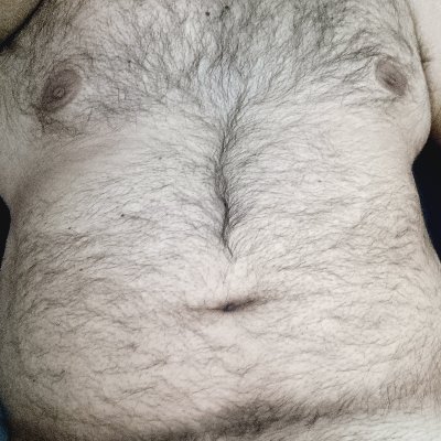 39yr bi horny chubby bear NSFW
I enjoy sharing showing my little dick and making new sexy friends.