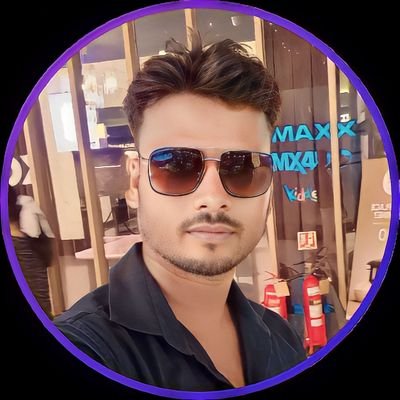 mentor_rohit's profile picture. YOUNG ENTREPRENEUR🎖|Speaker• Trainer • Sales & Marketing • Youtuber
💸|Helping People To Make Money Online
🌍|Want To Earn Digitally
📲 DM ME START👇