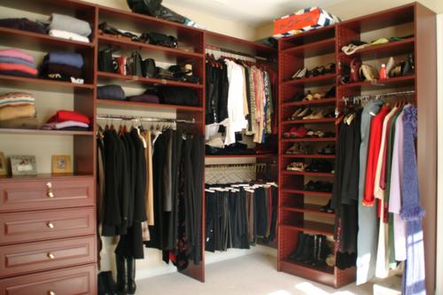 All Custom Closets specializes in luxury custom closets, pantries, offices etc to upgrade space & look of your home. Also on IG-allcustomclosets.