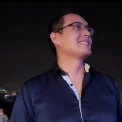 “Cuando una persona desea realmente algo, el Universo entero conspira para que pueda realizar su sueño”😎🎩🎸