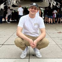 Mo (@ijustbetweetn) 's Twitter Profile