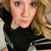 Elizabeth (@e_byrd59) 's Twitter Profile